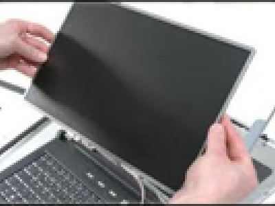 Notebook LCD Panel Değişimi